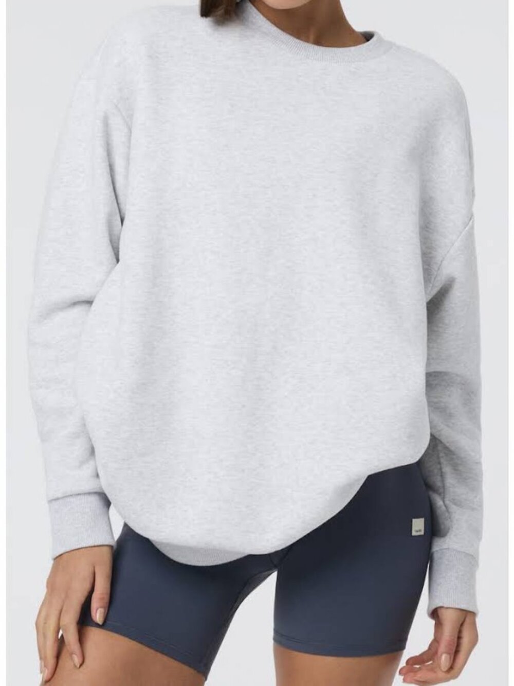 EUC Vuori Women's Grey Crewneck Restore 2.0 Plush Sweatshirt Pullover Size XS